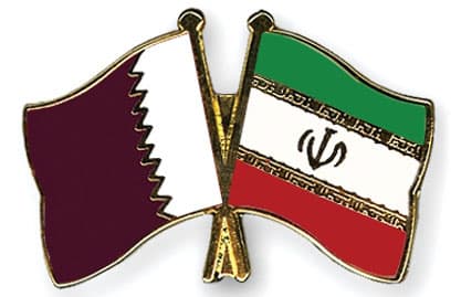 قطر تضبط قاربين إيرانيين محملين بالأسلحة قرب المياه الإقليمية البحرينية