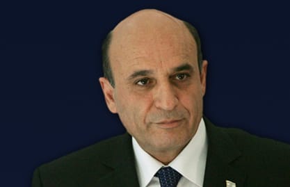 موفاز: على إسرائيل  المبادرة إلى طرح خطة سياسية 