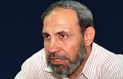 الزهار ينتقد مشعل وقيادة حماس ترد عليه بحزم