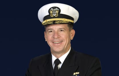 مولن: قطع العلاقات مع باكستان سيشكل خطرا على الولايات المتحدة