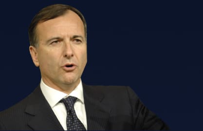 فراتيني يستبعد تعليق عمليات الناتو في ليبيا خلال رمضان