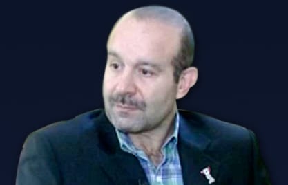  السفير: ما الهدف من حضور مصطفى علوش إلى جانب أحمد الحريري في احتفال رياضي في طرابلس أمس؟