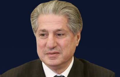 الرئيس الجميل يلتقي المطران عودة