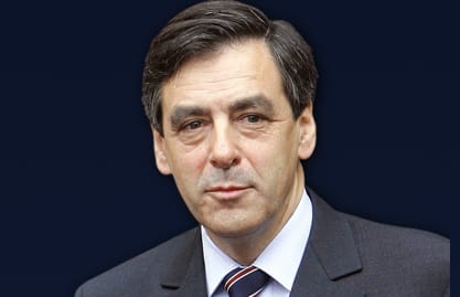 رئيس الوزراء الفرنسي: على اليونان ان تقرر بسرعة هل تريد البقاء في منطقة اليورو أم لا