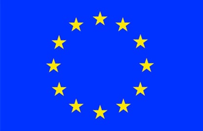 مونتي وميركيل وساركوزي يتفقون هاتفيا على تعجيل العمل على استقرار منطقة اليورو 