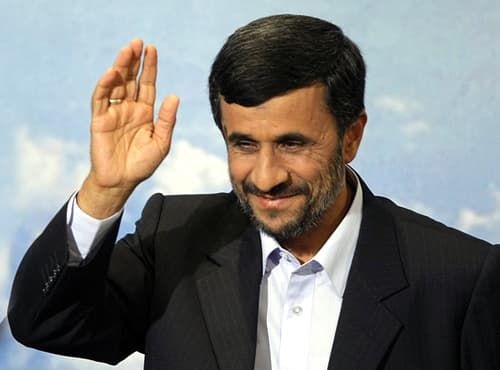 أحمدي نجاد يزور ارمينيا