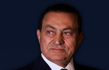 استئناف محاكمة الرئيس المصري السابق  حسني مبارك ونجليه ووزير داخليته و6 من كبار مساعديه