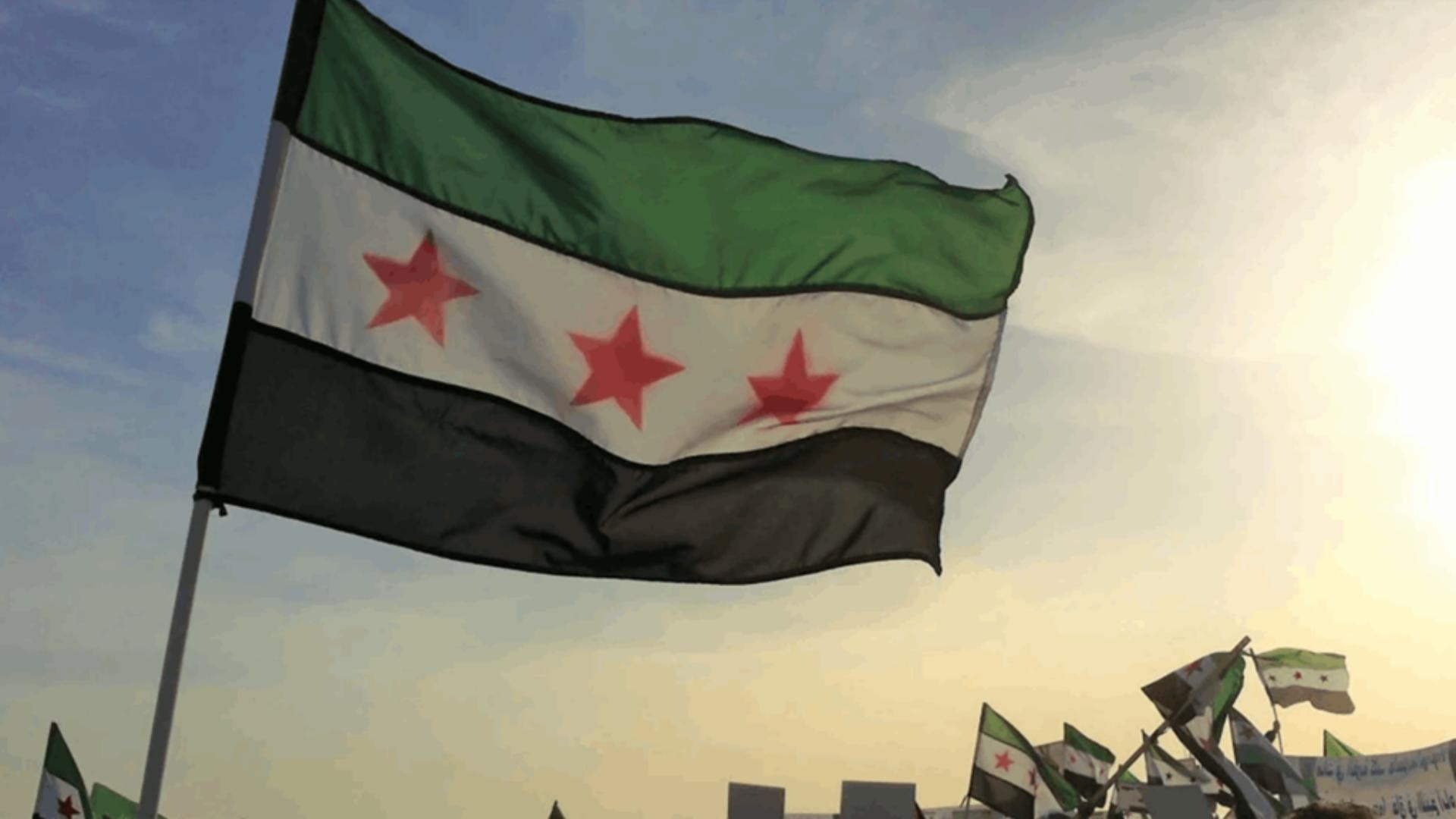 وزارة الدفاع السورية: لن نتوانى عن ملاحقة المسؤولين عن هجوم المزة وسنتخذ الإجراءات الرادعة بحق كل من يعبث بأمن العاصمة