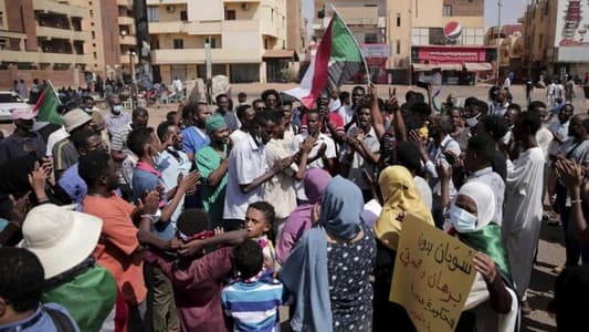 Sudan doctors say two protesters shot dead by troops in Omdurman