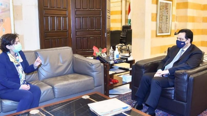 دياب عرض للأوضاع العامة مع نجاة رشدي