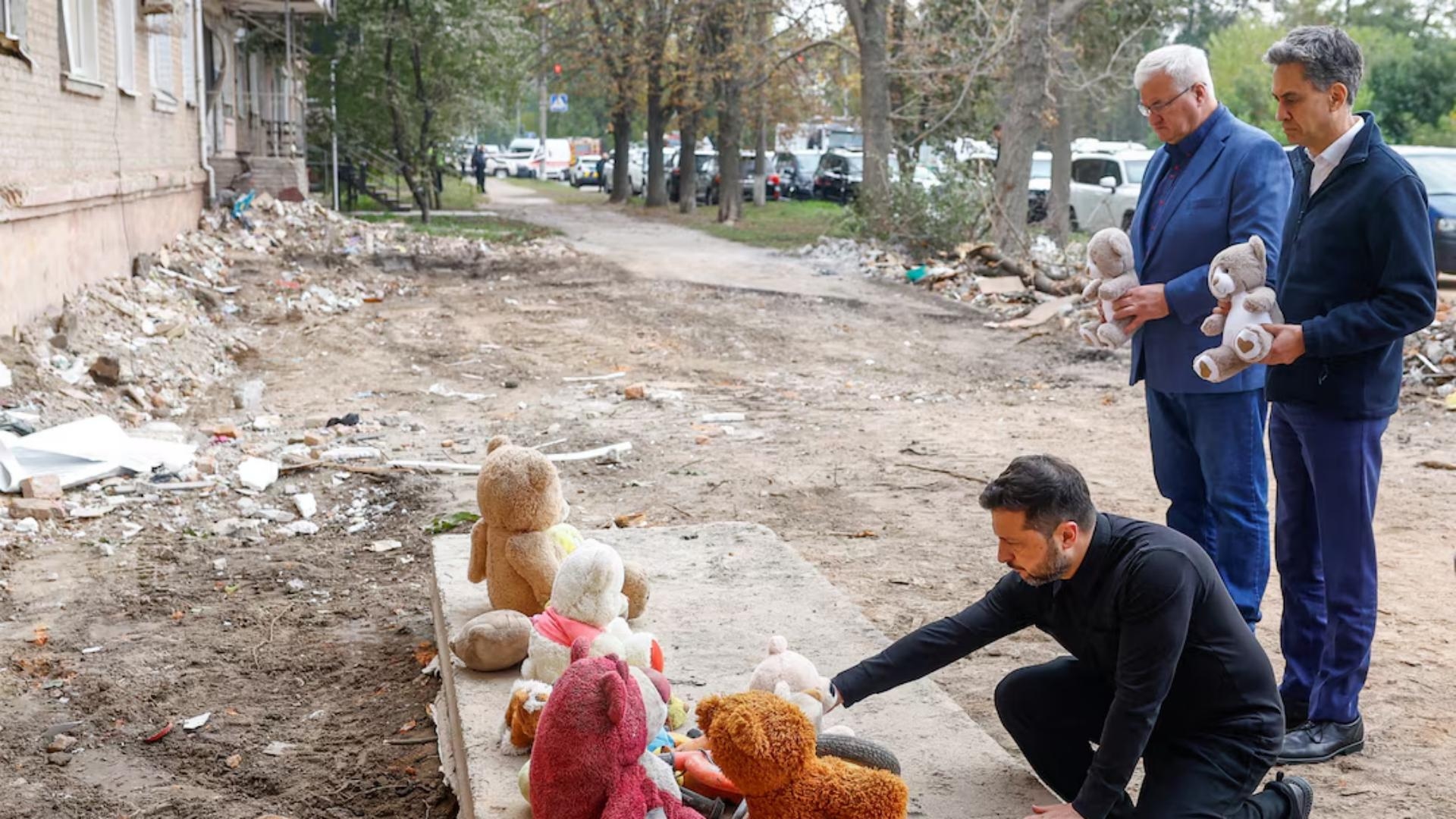 Zelenskiy Accuses US of Inaction