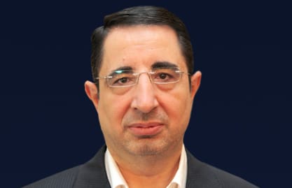 الحاج حسن: نستغرب كيف يرمي البعض المسؤولية على هذه الحكومة التي تفضح الفاسدين