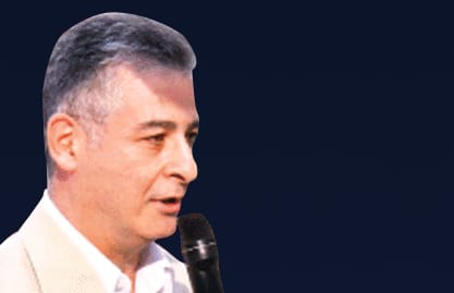 العميد كرم خارج قضبان السجن