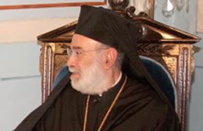 المطران عودة التقى ريفي والقادري