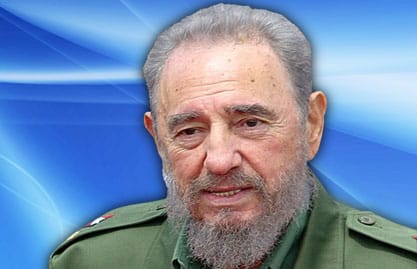 فيدل كاسترو يظهر مجددا في الصحافة بعد اربعة اشهر من الغياب