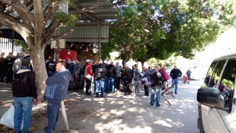 Pictures: Retired Soldiers Stage Protests in South Lebanon, Block Roads