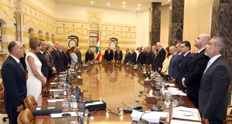 العين شاخصة على مناقشة خطة الجيش في مجلس الوزراء