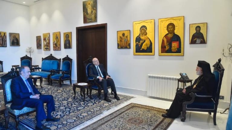 ميقاتي زار عودة.. وهذا ما نقله عنه