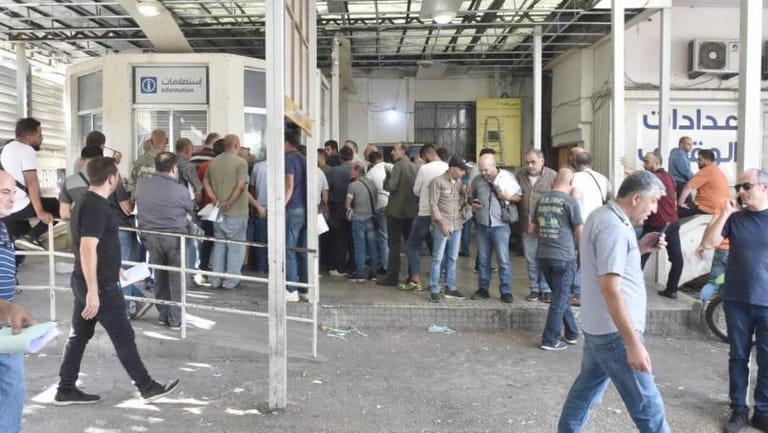 مصلحة تسجيل السيارات: هكذا كَبُرَت كرة الثلج