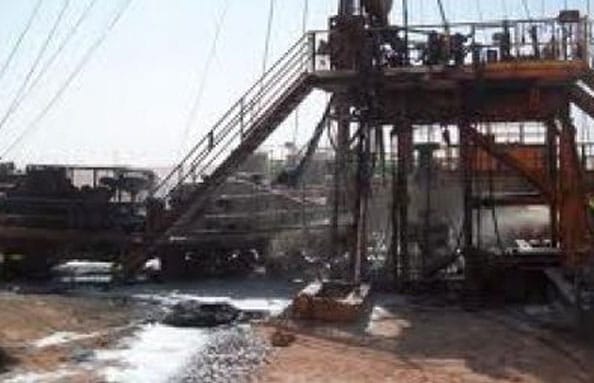 تركيا ستمدد عقد شراء النفط الإيراني