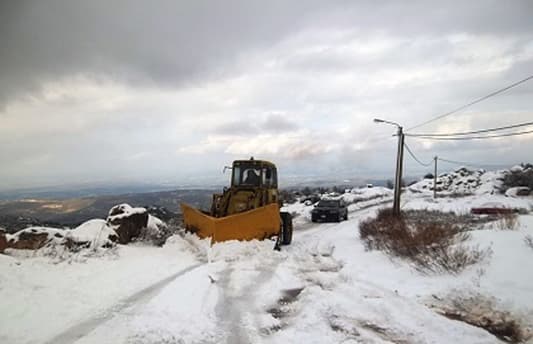 Snowfalls reach the coastal cities of Kessrouan