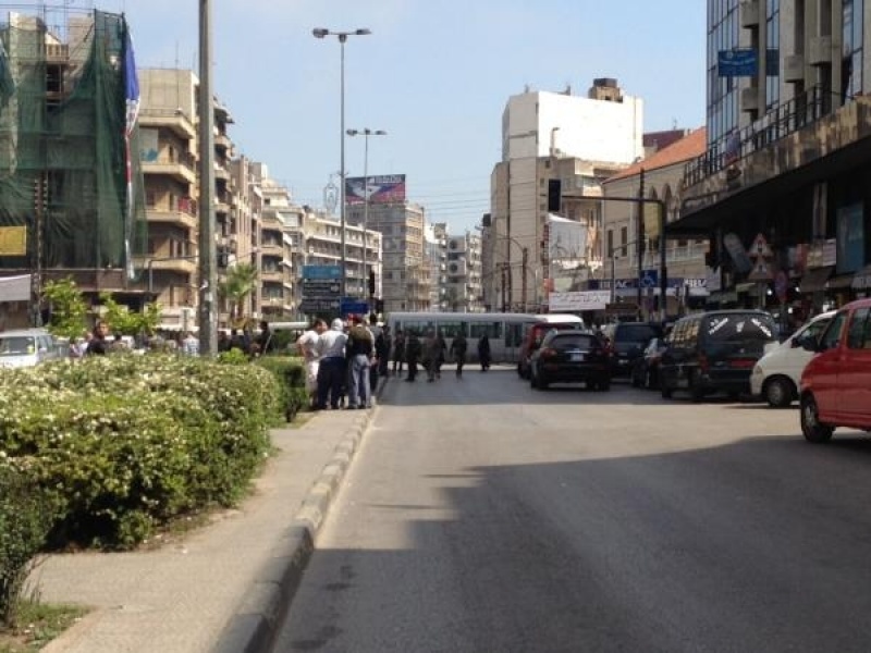 Jabal Mohsen residents blocked Tripoli's Syria Street in protest of the Higher Relief Council's procrastination to pay compensations