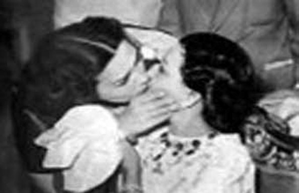 أغرب صورة لأم كلثوم