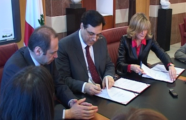 لاول مرة في لبنان انشاء 200 غرفة دعم لمواجهة صعوبات التعلم في 200 مدرسة رسمية في لبنان