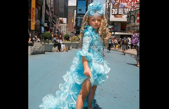 طفلة عمرها 6 سنوات تصبح مليونيرة