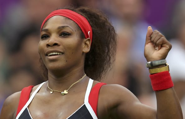  الاميركية سيرينا ويليامز تتوج بلقب فردي السيدات لبطولة فرنسا المفتوحة للتنس رولان غاروس بفوزها في النهائي على الروسية ماريا شارابوفا 2-0