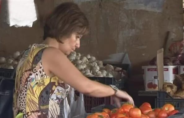 نصف طعامنا .. الى النفايات