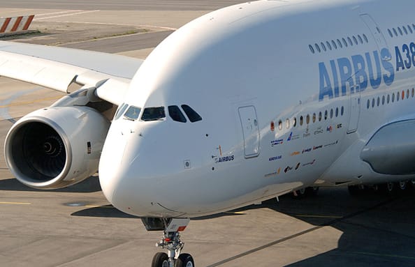 إيرباص تحصد طلبيات مؤكدة بقيمة 39 مليار دولار في معرض باريس للطيران