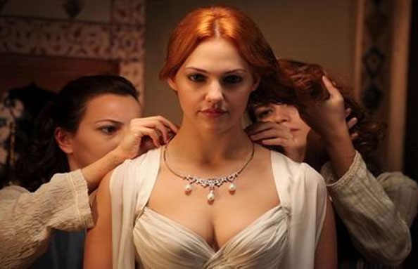 السلطانة هويام لن تعود الى "حريم السلطان" إلا بشروط ! فما هي؟