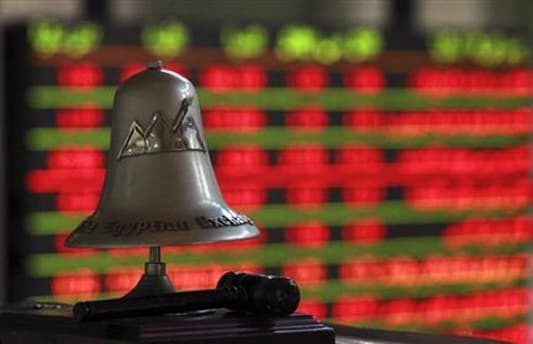 إنذار الجيش المصري يصعد ببورصة مصر ويعزز ثقة المستثمرين في انتقال السلطة