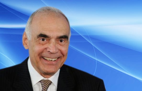 استقالة وزير الخارجية المصرية محمد كامل عمرو