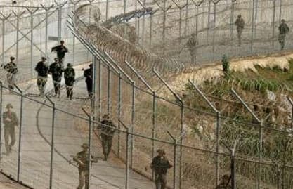 Shell from Syria hits Israeli-occupied Golan