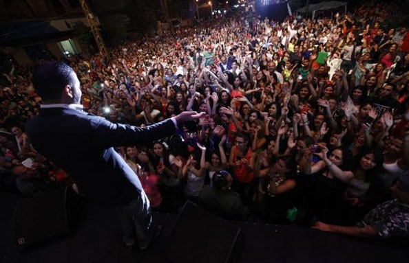 البوب ستار رامي عيّاش أشعل مدرّجات مهرجانات ضهور الشوير وصيف حافل بالحفلات