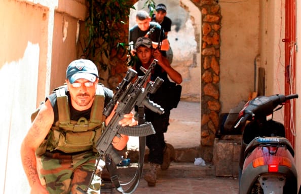 ملثمون واشتباكات في الطريق الجديدة