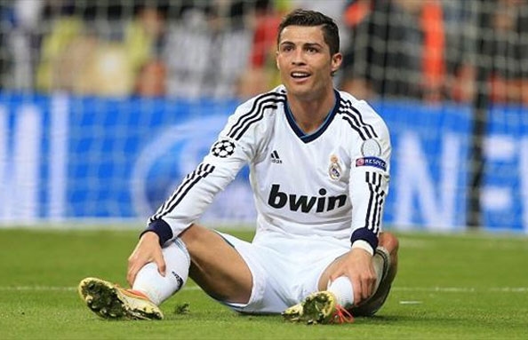 ريال مدريد يفوز على يوفنتوس بثنائية رونالدو