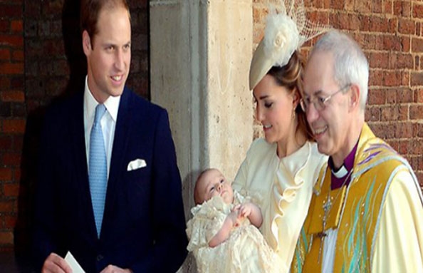 العائلة المالكة البريطانية تحتفل برتبة عماد الأمير جورج!