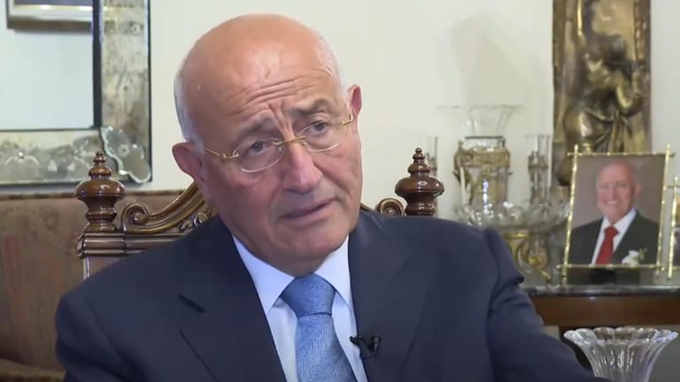 الوزير السابق غازي العريضي لـmtv: جنبلاط لم يفتعل قضية مزارع شبعا إنما جوابه كان ردًّا على سؤال وموقفه ليس شخصيًّا بل هو موقف كلّ القوى السياسية التي شاركت في طاولة الحوار عام 2006