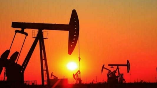 Oil prices inch up despite tariff concerns, slowdown fears