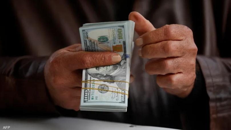 مسؤولون أميركيون لـ"وول ستريت جورنال": ضوابط تحويل النقد في العراق هدفها منع التهريب لطهران