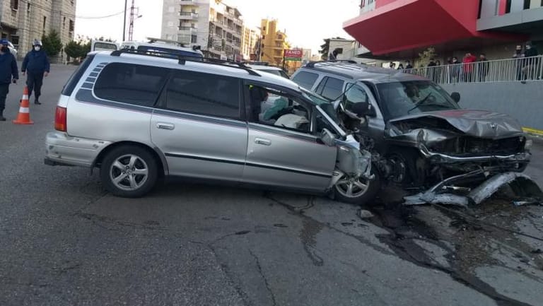 بالصّور: جريح في حادث سير