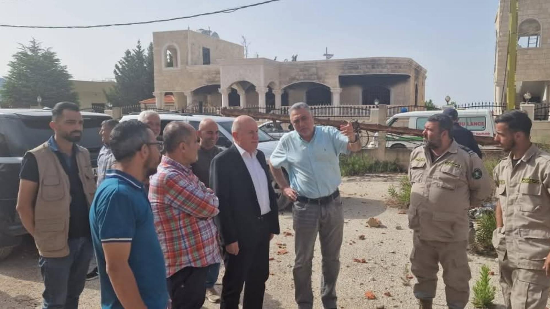 رئيس مجلس الجنوب يواصل جولاته على عدد من القرى الحدودية