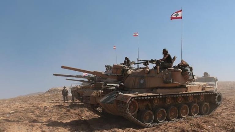 الجيش يُفكّك معظم مواقع "الحزب"