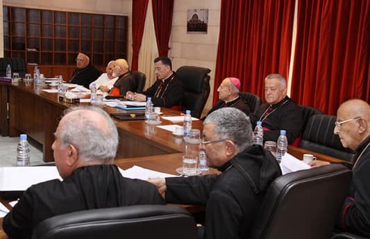 المطارنة الموارنة: على الجميع عدم السماح بتحويل لبنان أرضا مستباحة قد تنال من تاريخه الطويل ونناشد الجميع الاسراع في تشكيل حكومة تكون على مستوى التحديات الراهنة 
