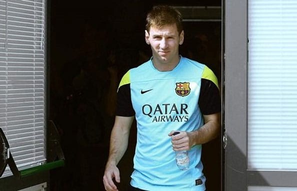 سعر ميسي يساوي 3 أضعاف قيمة رونالدو 