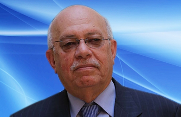 درباس التقى هيل وعبد العزيز 
