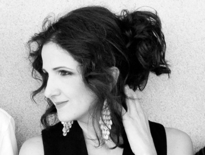 مشروع تمويل شوية صور الألبوم الرابع لتانيا صالح